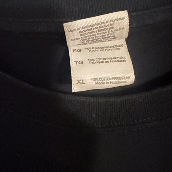 2010 Black Ops Call of Duty shirt Size XL - Picture 4 of 4